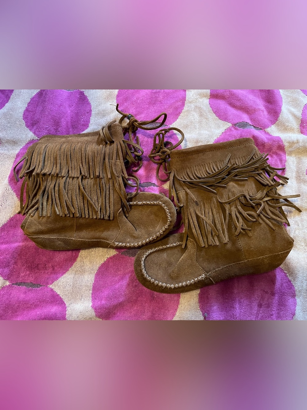 Minnetonka Two-Layer Fringe Suede Moccasin Boots size Women’s 7.5